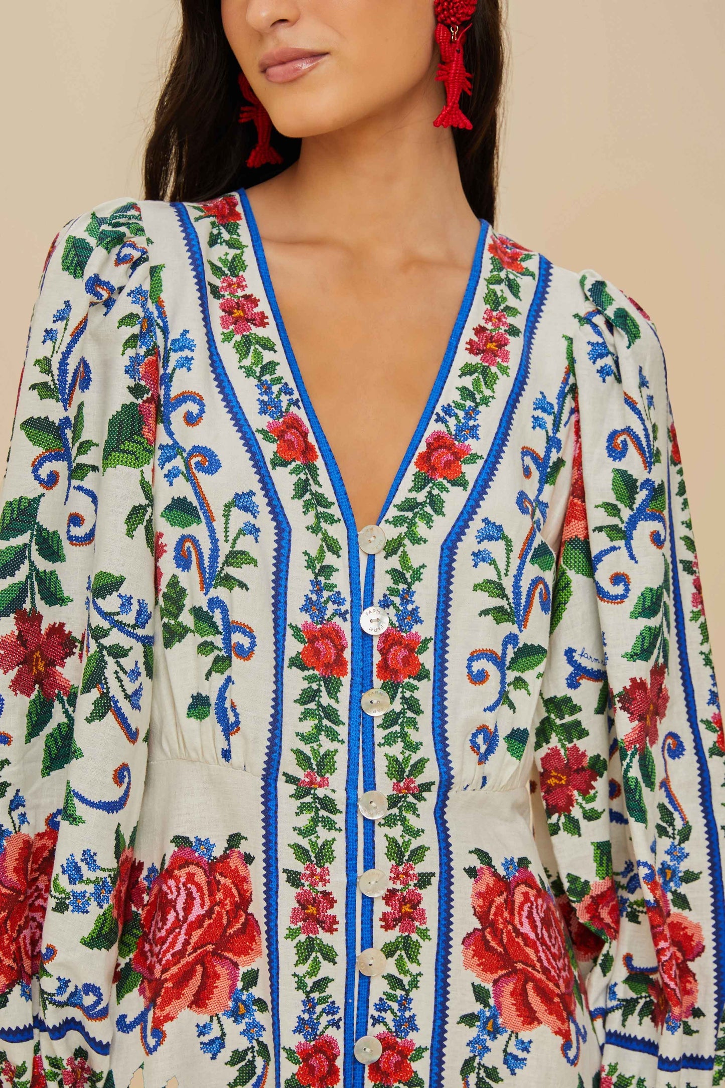 FARM Rio Off-White Flower Tapestry LENZING™ ECOVERO™ Euroflax™ Maxi Dress
