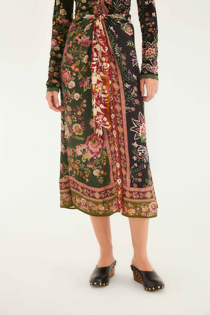 FARM Rio Mixed Winter Garden Lenzing™ Ecovero™ Viscose Midi Skirt | FARM Rio