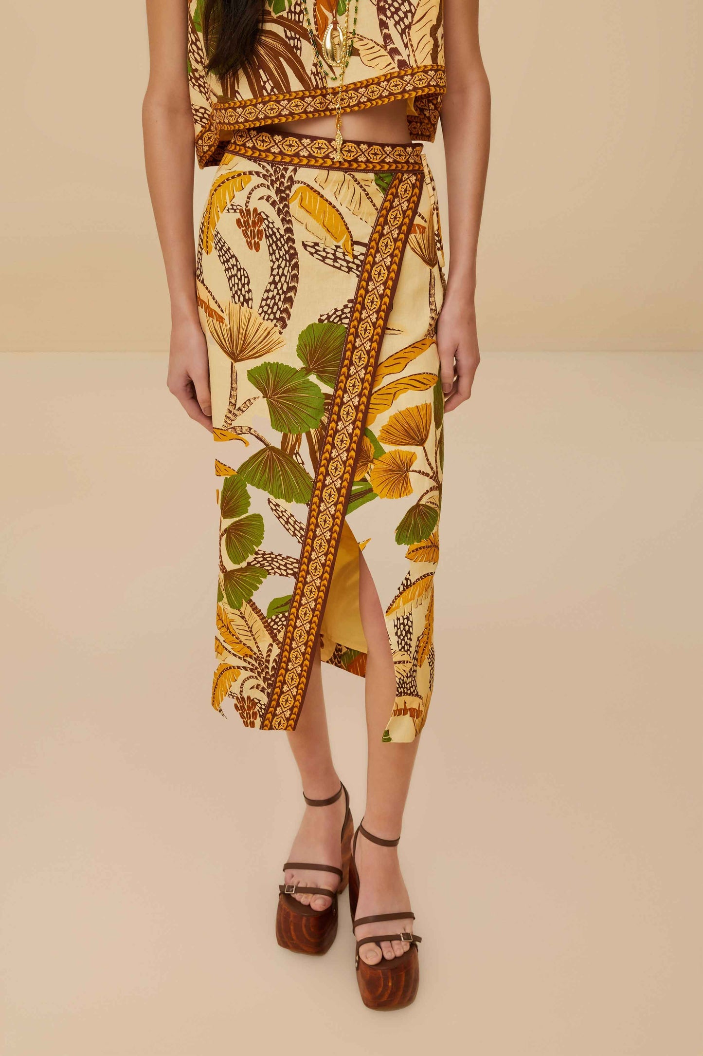 FARM Rio Sand Foliage Sketch LENZING™ ECOVERO™ Euroflax™ Midi Skirt